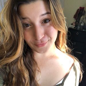 Meet your Posher, Brianna